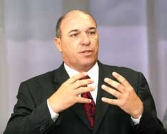 Comisso Processante pediu a cassao do prefeito afastado, Jlio Cesar Ladeia 