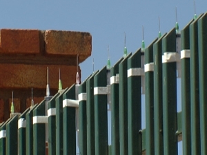 Mdica pe seringas que teriam sangue com HIV em grade