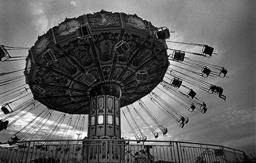 Parque de diverses em Votorantim (SP); Cristiano Mascaro tirou a foto em 1999, com cmera analgica