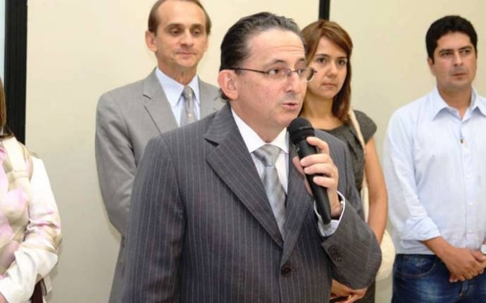 Galindo j no tem apoio da maioria dos tucanos comandados por Wilson e de parte da base aliada