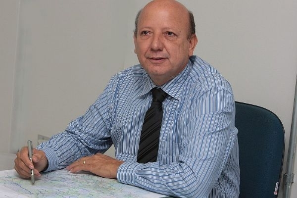 Cinsio de Oliveira, secretrio de Transporte: somente rodovias que cortam terras indgenas no ficaro prontas.