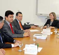 O governador Silval Barbosa e secretrios foram recebidos em audincia pela ministra Gleise Hoffmann