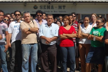 Servidores da Sema cruzaram os braos no dia 21 de junho e ainda no voltaram ao trabalho 