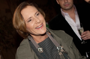 A atriz Elizabeth Savalla, que se casou no ms passado aps 25 anos de namoro com o empresrio Camilo Attila 