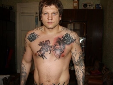 Aleksander Emelianenkoj havia discutido com os treinadores anos atrs