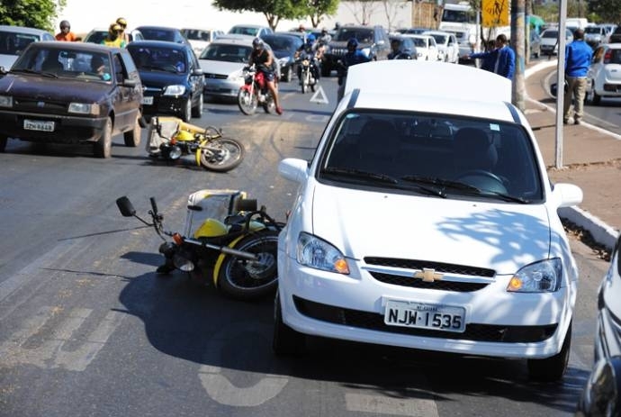 Acidentes com motos tm um ndice alto em Cuiab e custam caro para a Sade Pblica