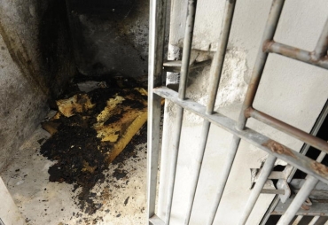 O fogo foi controlado antes de atingir outras partes da 8DP