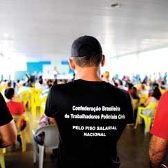 A ltima assembleia geral dos professores foi marcada por intensas crticas ao governo do Estado