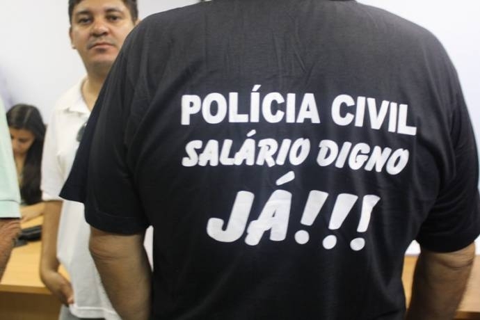 Categorias avaliam, nesta tera, se aceitam proposta ou se retomam a greve geral