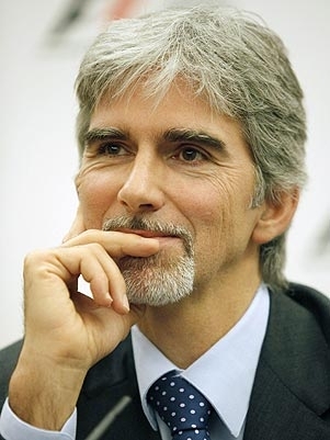 Ex-piloto Damon Hill apoiou deciso de Webber no GP Silverstone