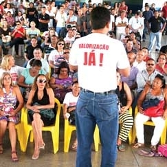 Em assembleia geral ontem, os policiais civis decidiram voltar ao trabalho, temporariamente