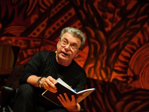 Edney Silvestre participou de palestra na Flip