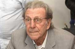 O prefeito de Vrzea Grande, Murilo Domingos (PR), tenta anular deciso da Cmara que rejeitou suas contas  