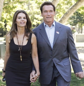 Maria Shriver e Arnold Schwarzenegger devem dividir em divrcio fortuna de R$ 600 milhes