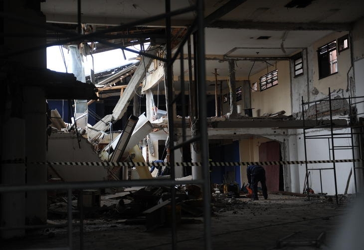 A obra de reforma do edifcio estava totalmente irregular, segundo Defesa Civil