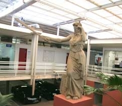 Fato foi em abril; conforme relatos, militar ainda teria segurado cano da arma antes de ser morto