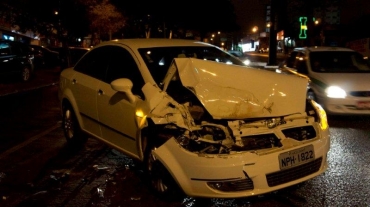 Apesar do forte impacto, no houve feridos na coliso 