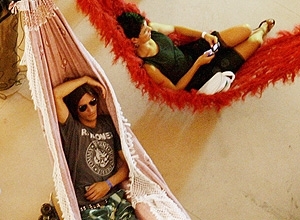 Vaivm de rede faz com que o sono chegue mais rpido; pesquisa inclui voluntrios que dormiram em cama fixa