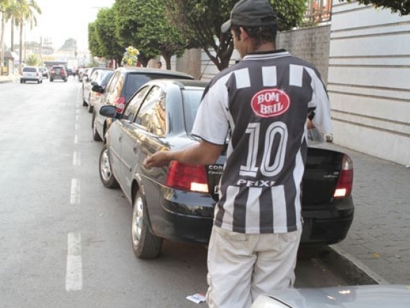 Polcia Civil iniciou cadastramento de flanelinhas para identificar criminosos que agem entre eles