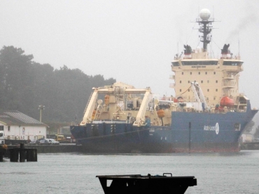 O Ile de Sein atracou na manh desta quinta (16) em Bayonne