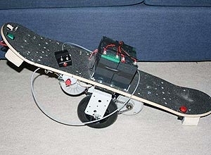 Skate que controla tombos