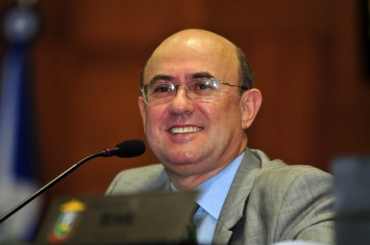 Ser�o asfaltados 37 quil�metros da �Estrada da Baiana� numa parceria do Governo do Estado e produtores da regi�o