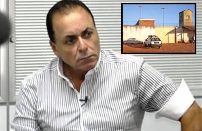 Recolhido  Cadeia Pblica (destaque), Josino passou a apresentar problemas de depresso