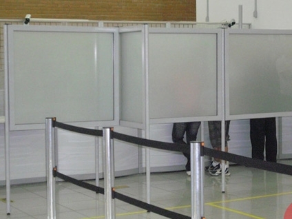 O objetivo  proporcionar privacidade s operaes financeiras e aumentar a segurana dos clientes