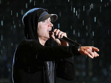 Rapper usa palavras de baixo cal�o em ofensas aos outros artistas