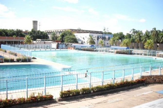 Piscina ser novamente esvaziada para reformas, segundo direo da UFMT