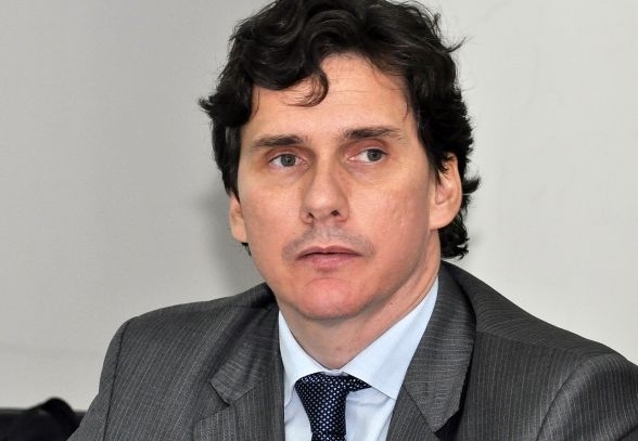 Procurador de Cuiab, Rogrio Gallo, ingressa com ao para evitar prejuzos em repasses do governo federal