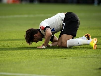 Alexandre Pato fez o nico gol corintiano contra o Gois, mas perdeu duas oportunidades