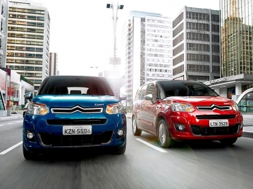 Carro ter verses com cmbio automtico e manual