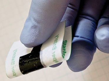 Pesquisadores de universidade norte-americana criaram bateria de l�tio com folha de papel e nanotubos