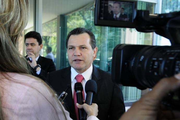 Governador Silval Barbosa exige condies jurdicas e administrativas para assumir PAC em MT