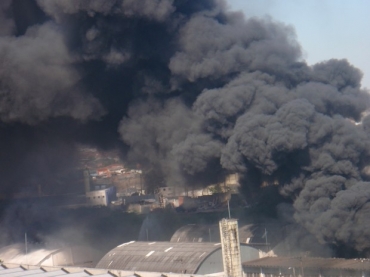 Fuma�a provocada pelo fogo 