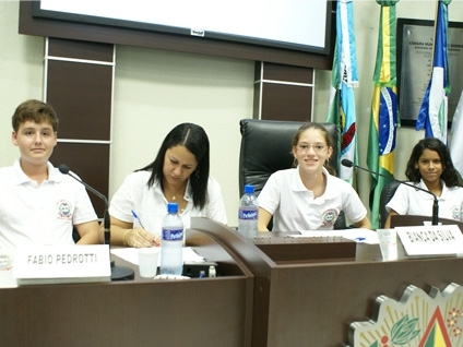 A 1 sesso ordinria empossou os dez vereadores titulares