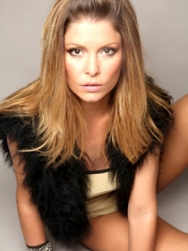 A atriz Brbara Borges mostrou seu lado 