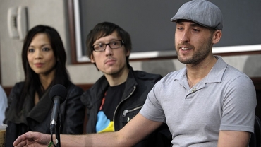 Ricky Cisco ( direita) fala sobre as razes que o fez doar um rim a Jeff Kurze (centro)