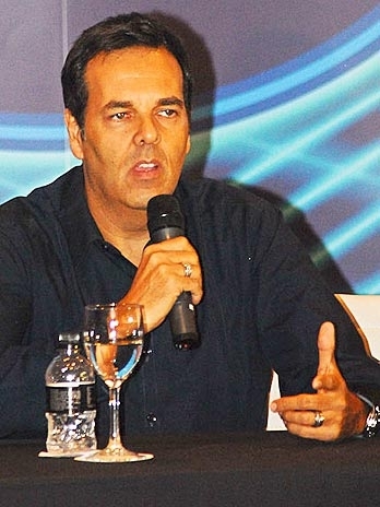 Marco Camargo estar na nova temporada do reality show da Rede Record