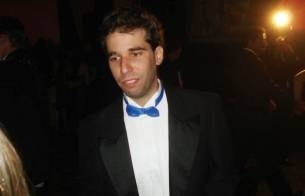 Pedro Paes de Barros, que morreu aos 24 anos; fam�lia v� despreparo de hospitais e m�dicos 