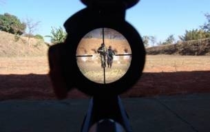 Apesar do medo e do trauma, jovem atirador tem convico de que agiu de modo correto 