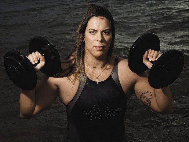 Rebeca Gusmo foi banida da natao em 2008